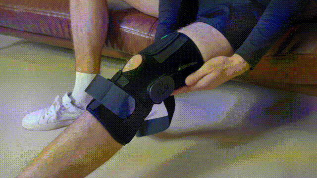 KD Hinged Knee Brace with Precision Locking Dials – Adjustable ROM for ACL/MCL Support, Sports & Recovery