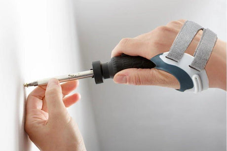 CMC_thumb_brace_relieves_pain